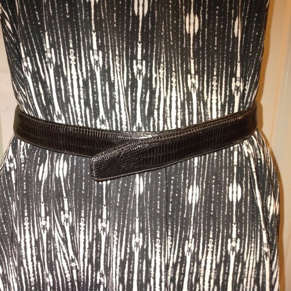 ❤️NORMA KAMALI BLACK Reptile Embossed Italian Calfskin WOMENS BELT M USA - Picture 1 of 5